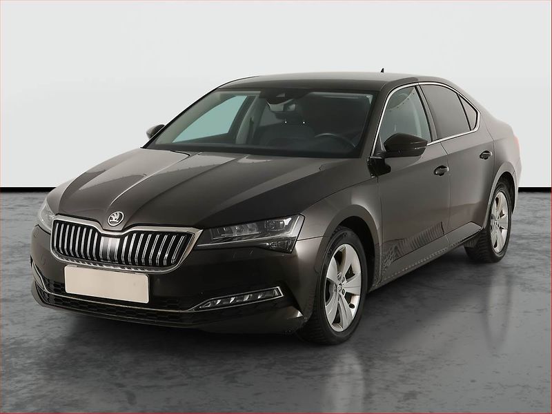 Škoda Superb (2020) 2.0 TDI, 4X4, Automat, Kůže - fotka 2 z 19