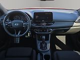 Hyundai i30 (2021) N-Line 1.5 T-GDi A/T 117kW, Se - náhled 9