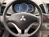 Mitsubishi L200 (2008) 2.5DI-D 100kW 4x4 HARDTOP/AUT - náhled 16
