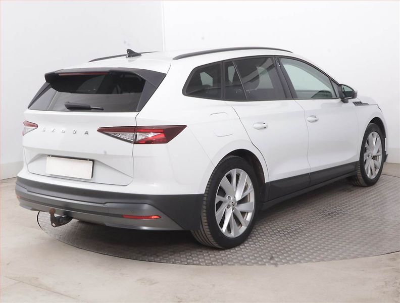 Škoda Enyaq (2021) 60 (62 kWh), SoH 91% - fotka 5 z 19