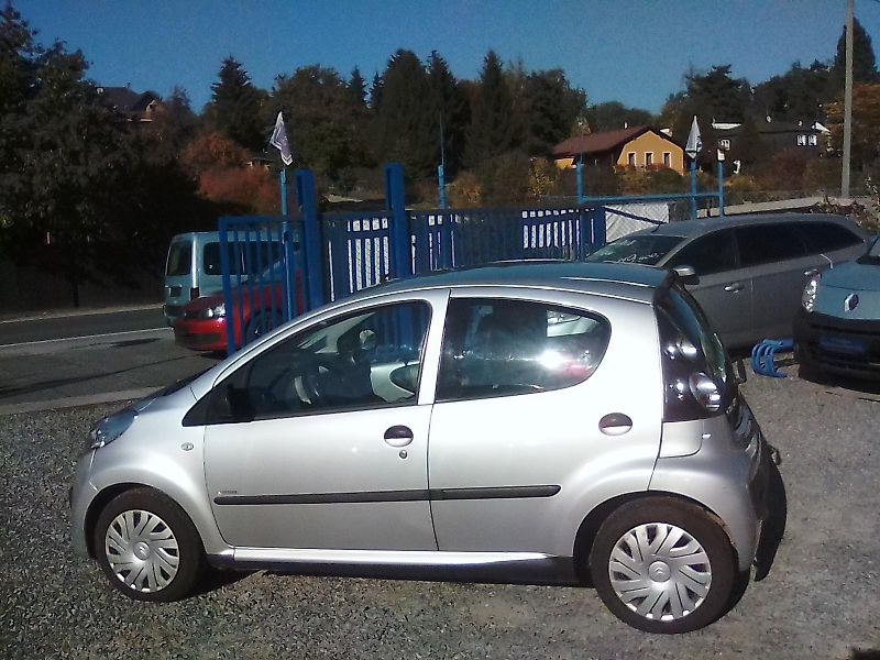 Citroën C1 (2006) 1.0i / 50KW, jede super - fotka 3 z 34