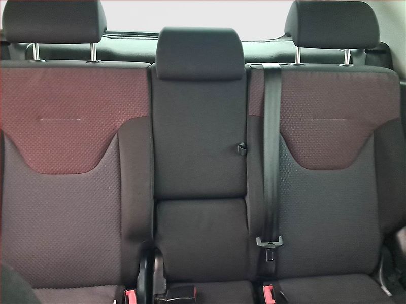Seat Altea (2006) 2.0 TDI, po STK - fotka 10 z 17