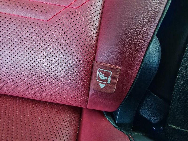 Lexus NX 300h 300h AWD PRESTIEGE SAFETY - fotka 20 z 43