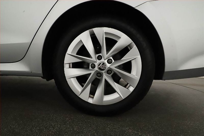 Škoda Octavia (2020) Style 1.5 TSI, ČR,1.maj, Navi - fotka 12 z 21