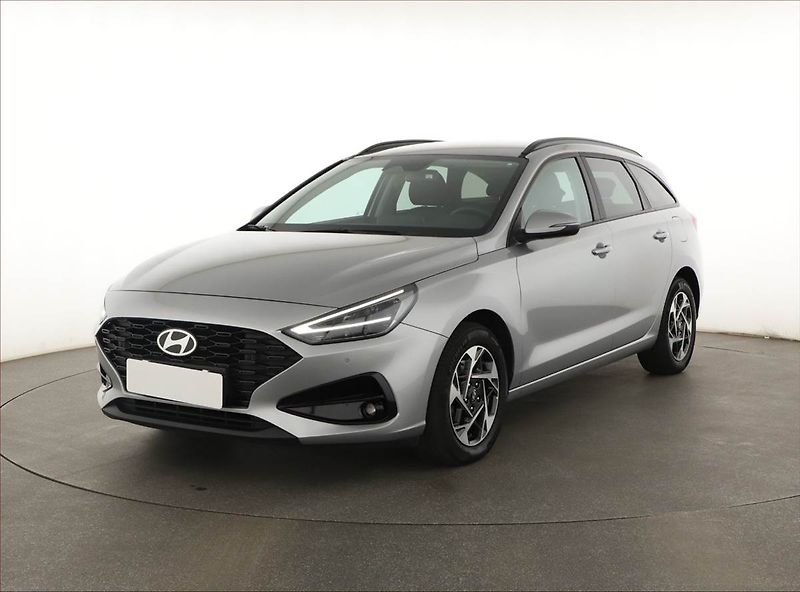 Hyundai i30 (2025) Smart 1.5 DPI, ČR,1.maj - fotka 2 z 20