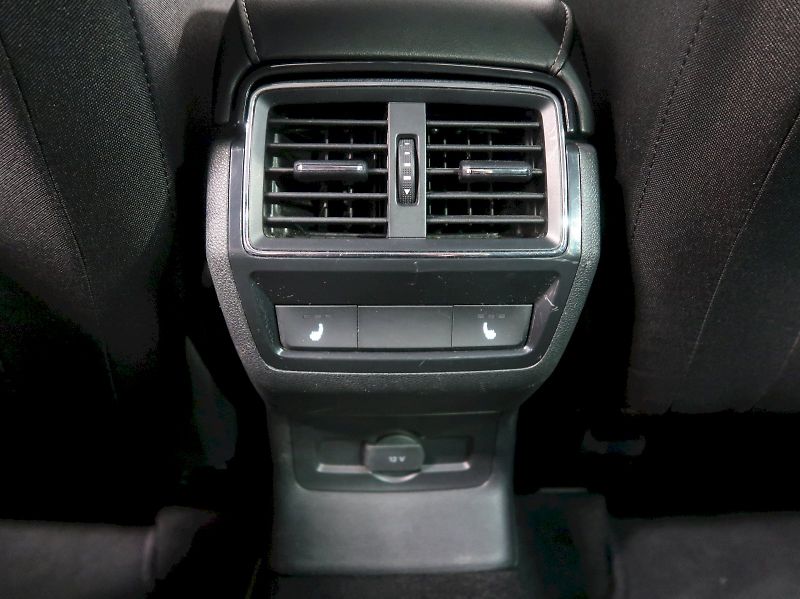 Škoda Karoq (2021) STYLE 1.5TSI 110KW DSG TAŽNÉ - fotka 37 z 40