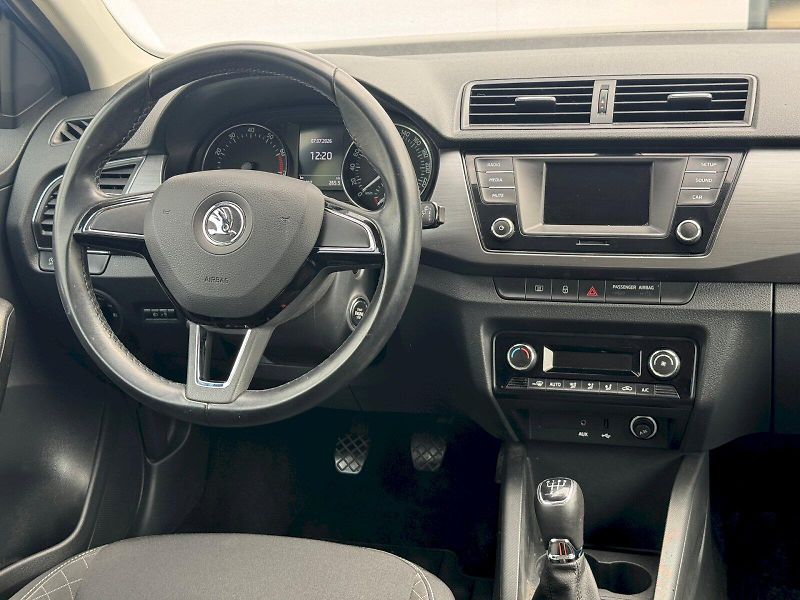 Škoda Fabia (2015) 1.2 TSI 66 kW Style Combi - fotka 5 z 25