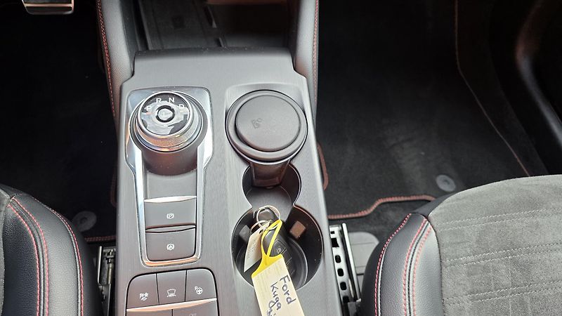Ford Kuga (2022) 2.5i PHEV 165kW Titanium AT TZ - fotka 44 z 49