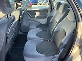 Citroën Xsara Picasso (2006) 1.6i, autoAC, temp - náhled 10