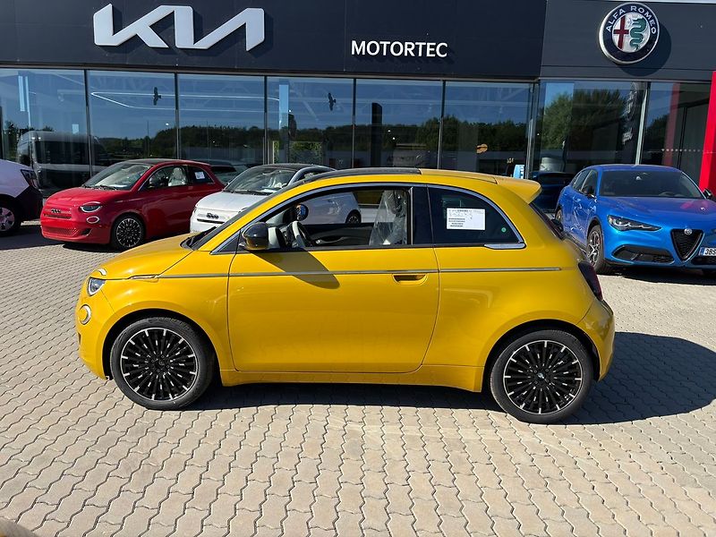 Fiat 500 (2026) Hybrid La Prima HB 1.0 BSG 65k - fotka 4 z 14