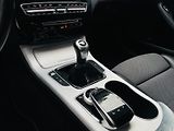 Mercedes-Benz Třídy C 220D MANUÁL VÝHŘEV SENZORY LED - náhled 38