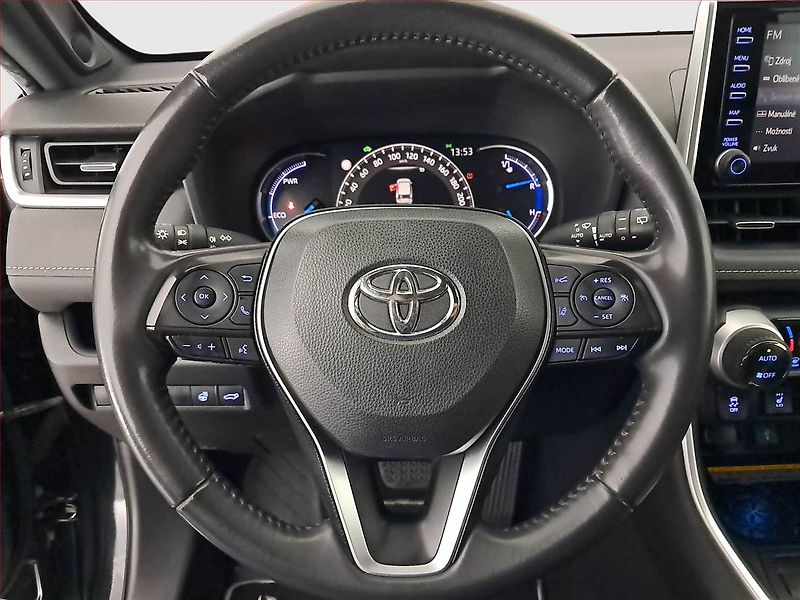 Toyota RAV4 (2021) 2.5 Hybrid - fotka 18 z 21