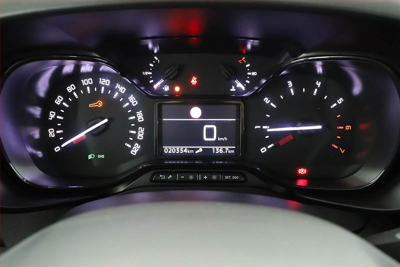 Citroën Berlingo (2022) Live Pack 1.2 PureTech, 5Míst - fotka 8 z 10