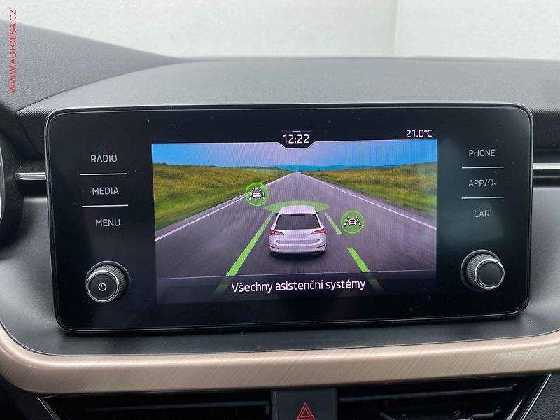 Škoda Scala (2022) 1.0 TSi, 1.maj,ČR, Style - fotka 18 z 18