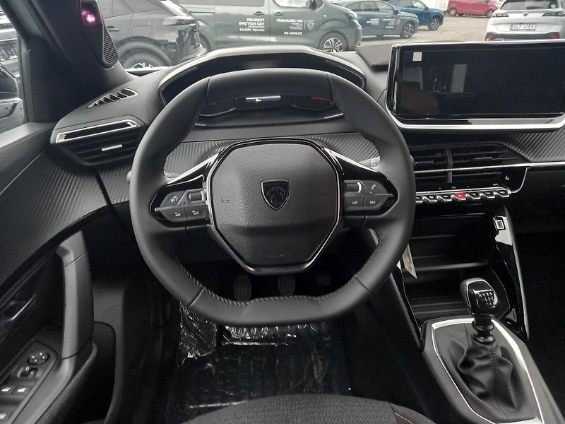 Peugeot 2008 (2026) BUSINESS Turbo 100k MAN6 - fotka 20 z 20