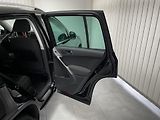 Volkswagen Tiguan 2.0 TDi 4x4 AT ČR SER. WEBASTO - náhled 14