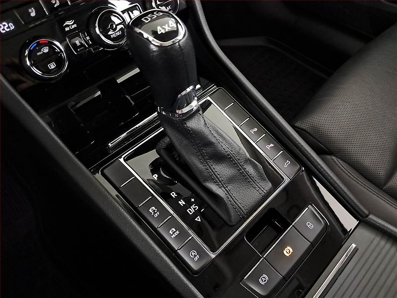 Škoda Superb (2019) Laurin&Klement 2.0 TDI, 4X4 - fotka 13 z 28