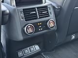 Land Rover Discovery 3,0 D300 R-Dynamic HSE AT AWD - náhled 29