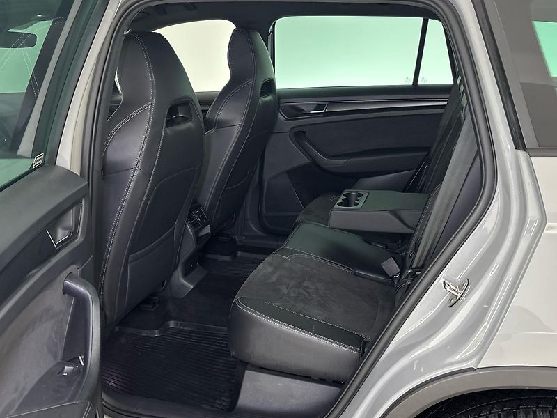 Škoda Kodiaq SportLine 4x4 DSG - fotka 8 z 29