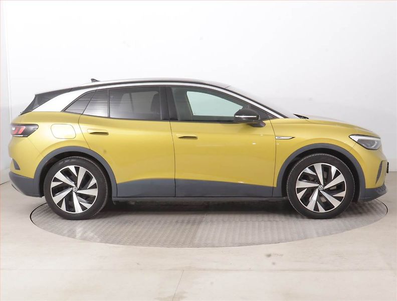 Volkswagen ID.4 (2021) 1st (82 kWh), SoH 87% - fotka 6 z 17