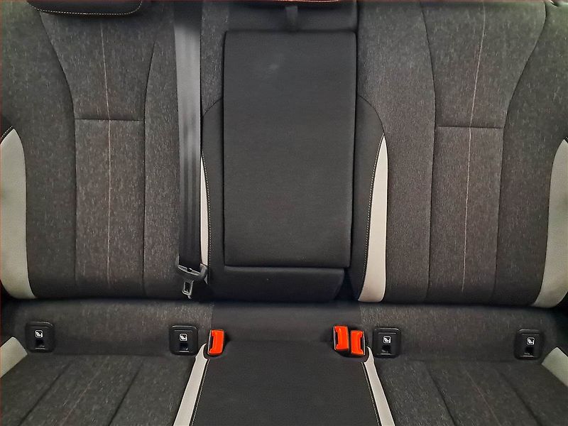 Škoda Kamiq (2021) Style 1.0 TSI - fotka 10 z 20