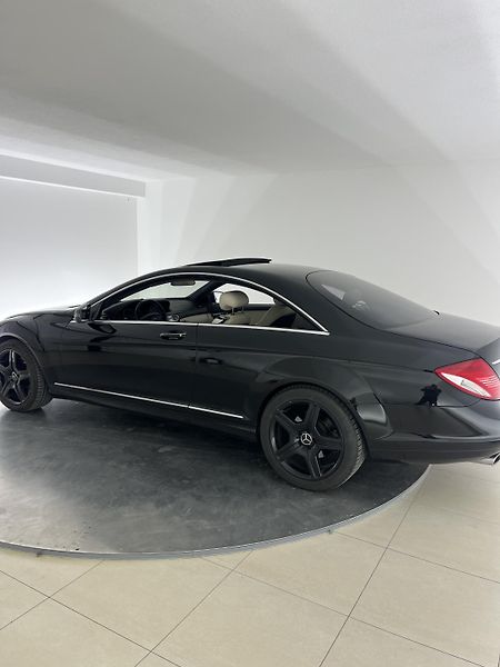Mercedes-Benz CL (2007) - fotka 1 z 18