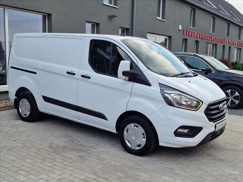 Ford Transit Custom 2.0TDCi Trend L1,ČR,1.Majitel - fotka 2 z 46