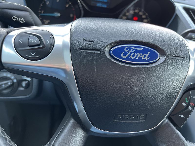 Ford Grand C-MAX 1.6HDi 7MÍST ČR odp.DPH - fotka 13 z 41
