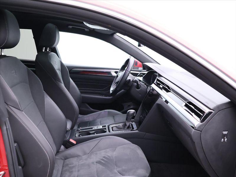 Volkswagen Arteon 2,0 TDI DSG 4M R-Line LED DPH - fotka 11 z 32
