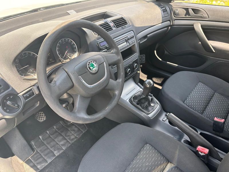 Škoda Octavia 1.9 TDI / 77 kW - fotka 11 z 22