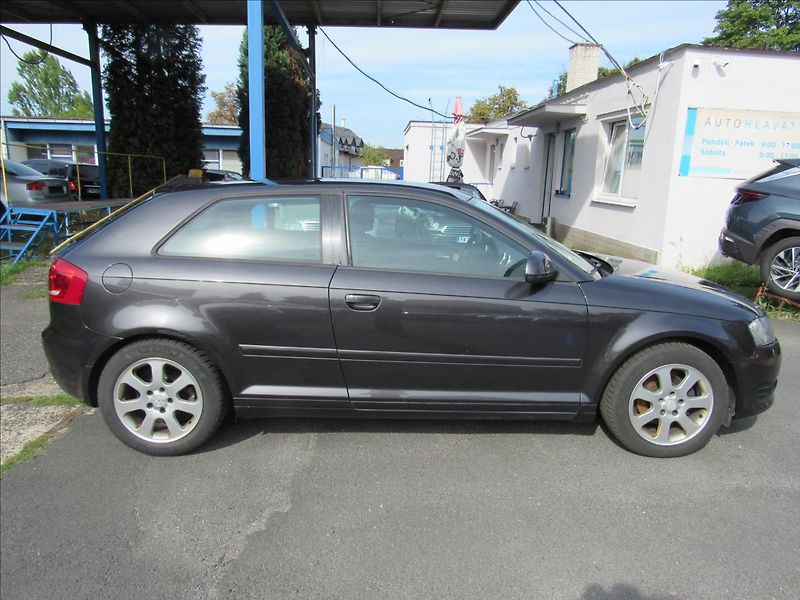 Audi A3 1,9 TDi 77 KW - fotka 8 z 29