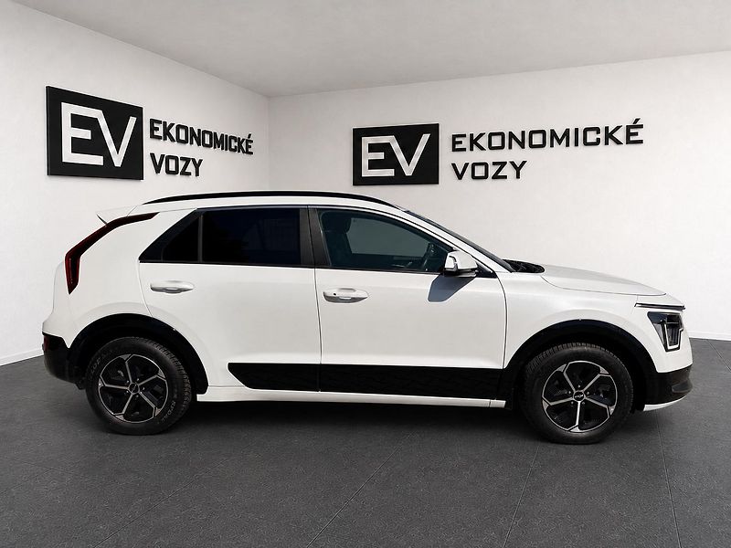 Kia Niro (2023) 1.6 GDI,HEV,REZERVOVÁNO - fotka 6 z 43