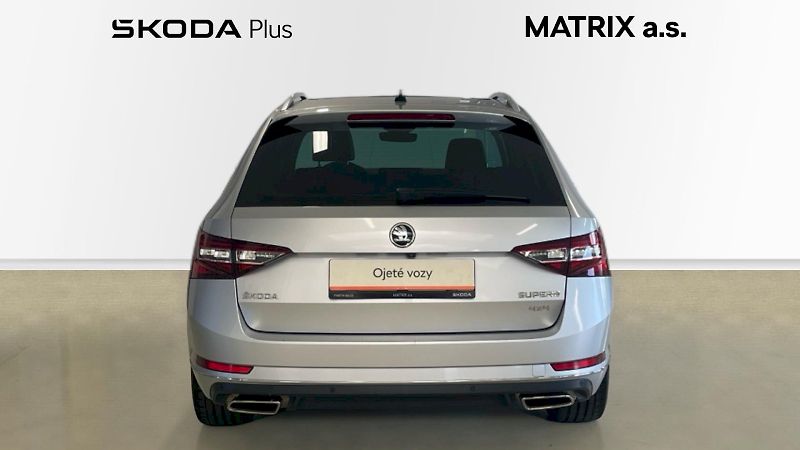 Škoda Superb (2019) kombi Laurin&Klement 2.0TDI  2 - fotka 9 z 34