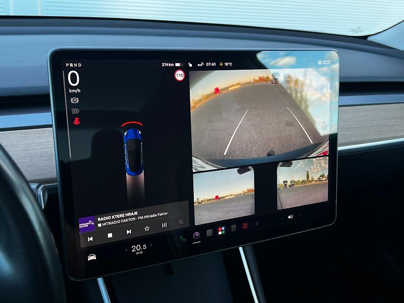 Tesla Model 3 Long Range AWD 75kWh FSD - fotka 19 z 25