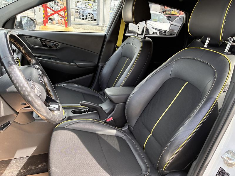Hyundai Kona 1.3-130KW,4X4,AUTOMAT,TAŽNÉ - fotka 10 z 16