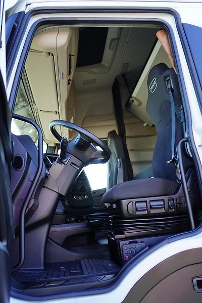 Iveco S-WAY / 530 / ACC / EURO 6 / RETARDE - fotka 7 z 52