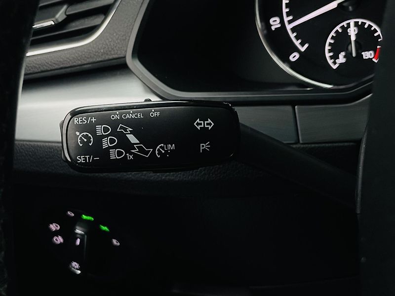 Škoda Superb 1.4TSI 1.MAJITEL KAMERA VÝHŘEV - fotka 45 z 48