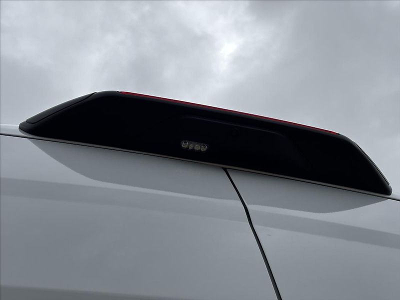 Ford Transit Trend L4 135kW 89kWh BEV - fotka 16 z 46