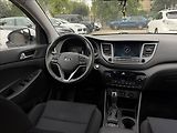 Hyundai Tucson 2.0 CRDI Style 4x4 Autom - náhled 12