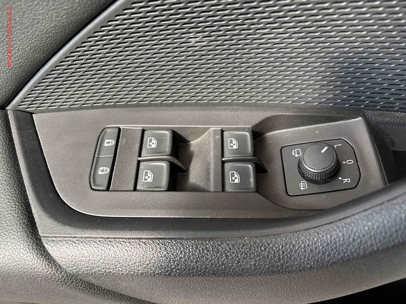 Škoda Octavia (2021) 2.0 TDi, 1.maj,ČR, Style - fotka 12 z 17