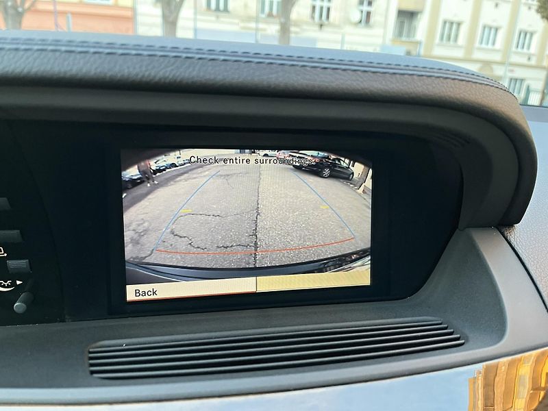 Mercedes-Benz Třídy S (2013) 500 4Matic - fotka 27 z 42