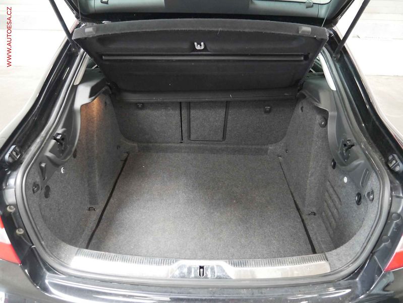 Škoda Superb (2008) 3.6 FSI 4x4, ČR, DSG, výhřev - fotka 7 z 24