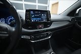 Hyundai i30 1,5 CVVT KAMERA 1. MAJITEL ČR - náhled 17
