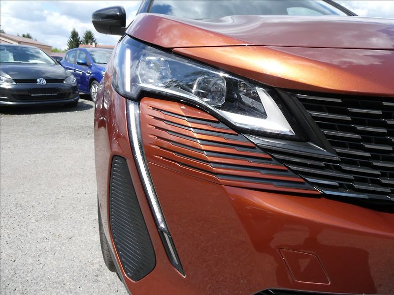 Peugeot 5008 2,0 HDi 130kW GT 7.míst AT8 - fotka 5 z 50