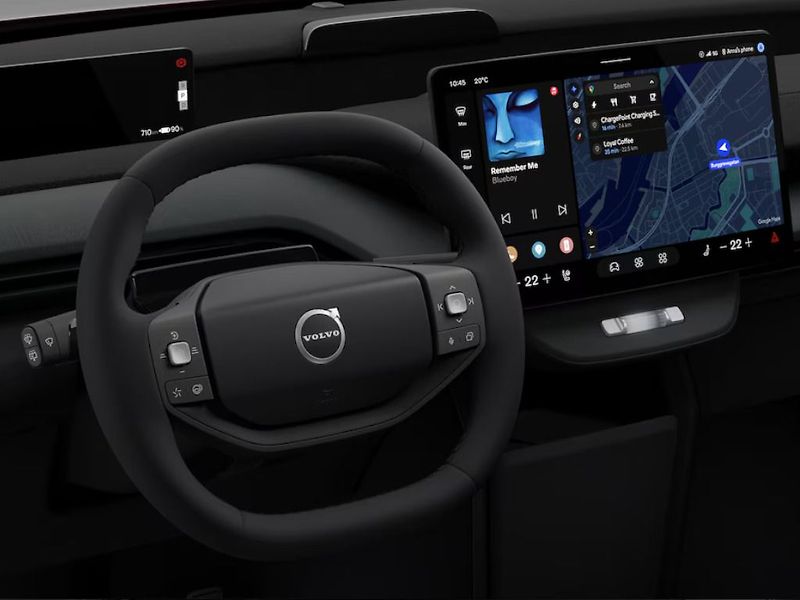 Volvo EX60 Plus P10 375kW - fotka 10 z 11