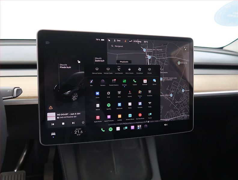 Tesla Model Y (2022) Long Range AWD 79kWh, SoH 91% - fotka 17 z 33