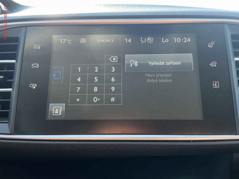 Peugeot 308 (2015) 1.6 HDi, ČR, AC, temp - fotka 14 z 19