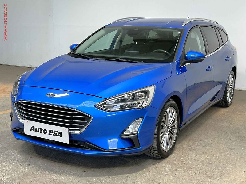 Ford Focus (2019) 1.0 EB, Titanium, AT, LED - fotka 6 z 17