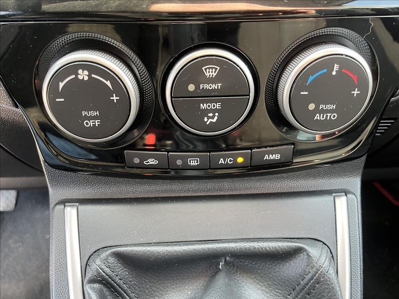 Mazda 5 1,6 MZRCD 7MÍST SERVIS ROZVODY - fotka 23 z 45