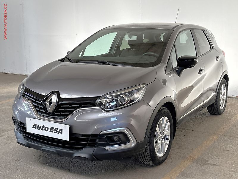 Renault Captur (2019) 1.3TCe, 1.maj,ČR, Klima - fotka 3 z 16